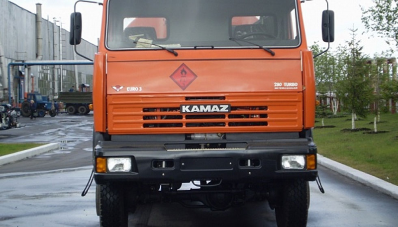 НефАЗ 5633-1010-15 Емкостно-наливная техника (автоцистерна)